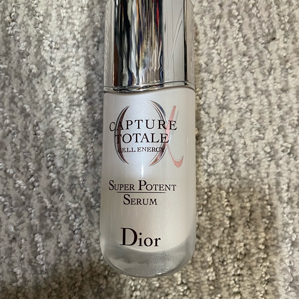 Dior Capture Totale Skincare Serum
